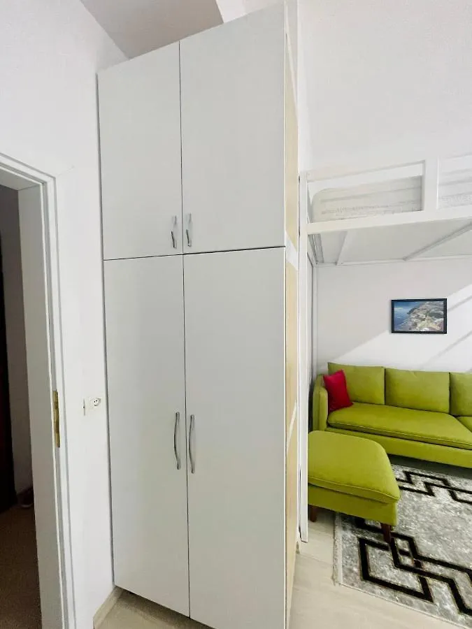 Comfy Studio Apt Close To Lake Park Tirana 0*,  Albania